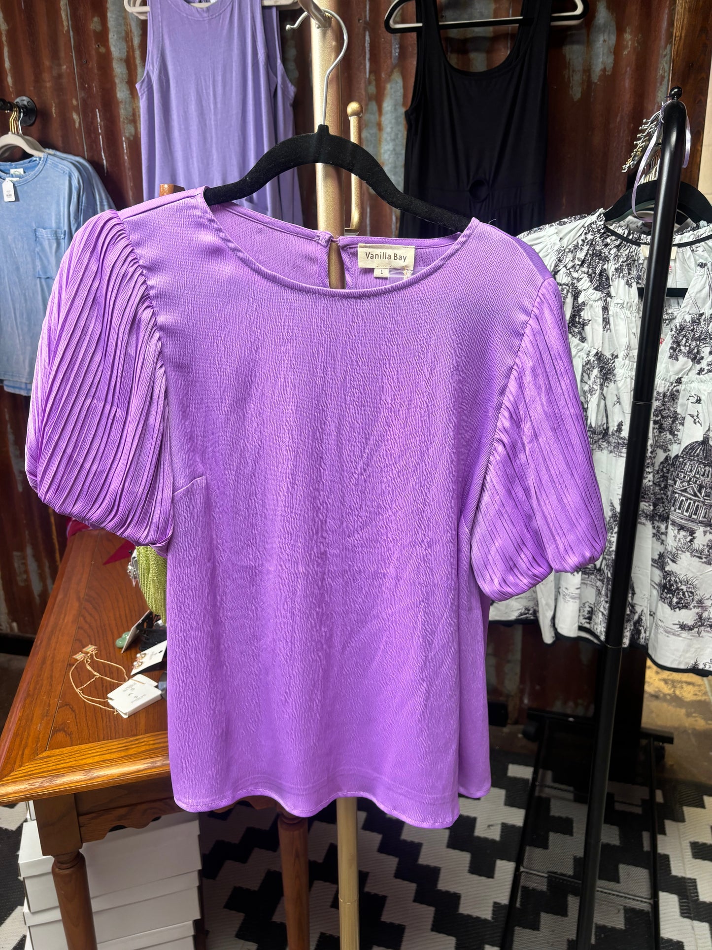 Purple puff sleeves top